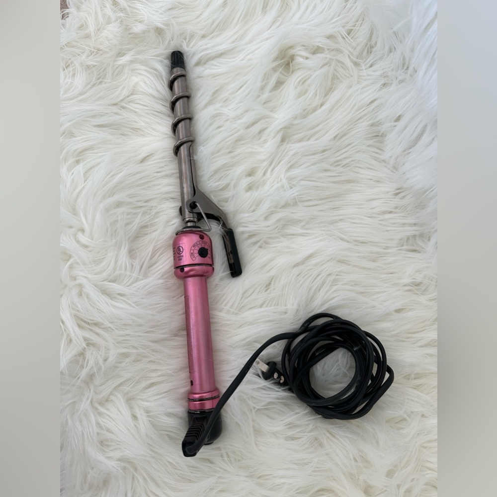 Pink Hot Tools Curling Iron